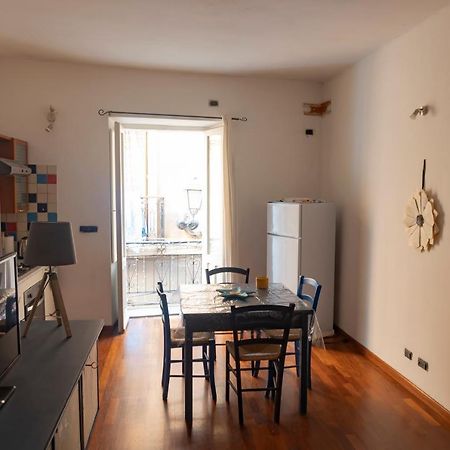 A 2 Passi Apartamento Iglesias Exterior foto