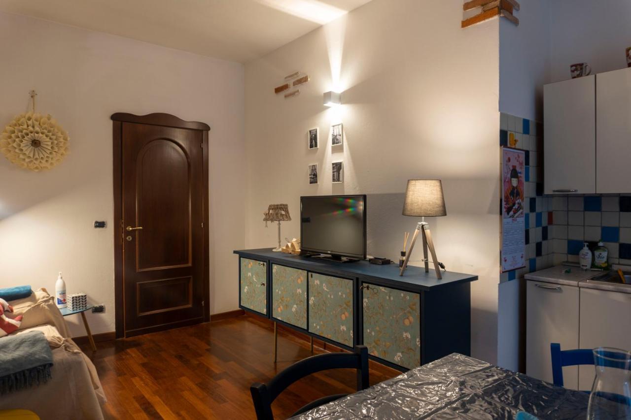 A 2 Passi Apartamento Iglesias Exterior foto