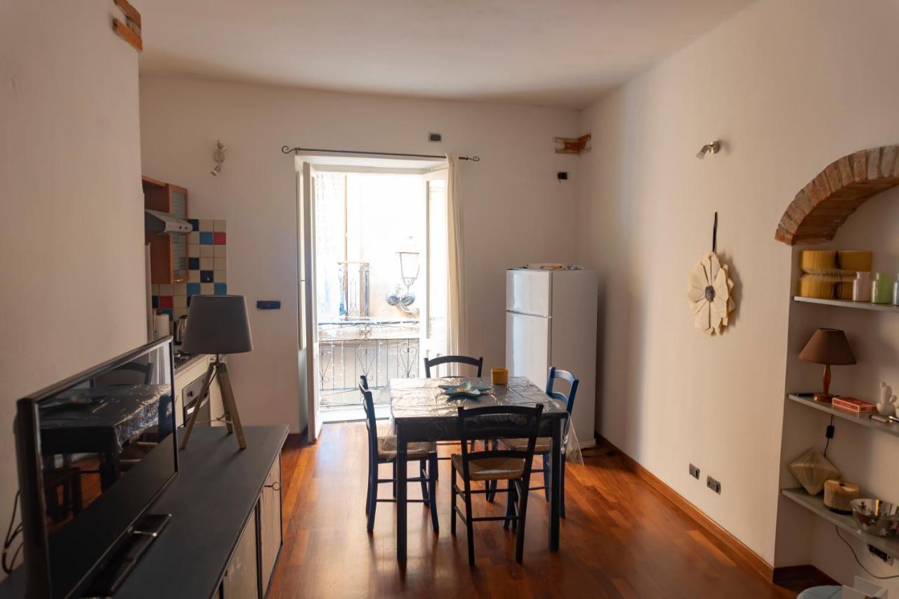 A 2 Passi Apartamento Iglesias Exterior foto