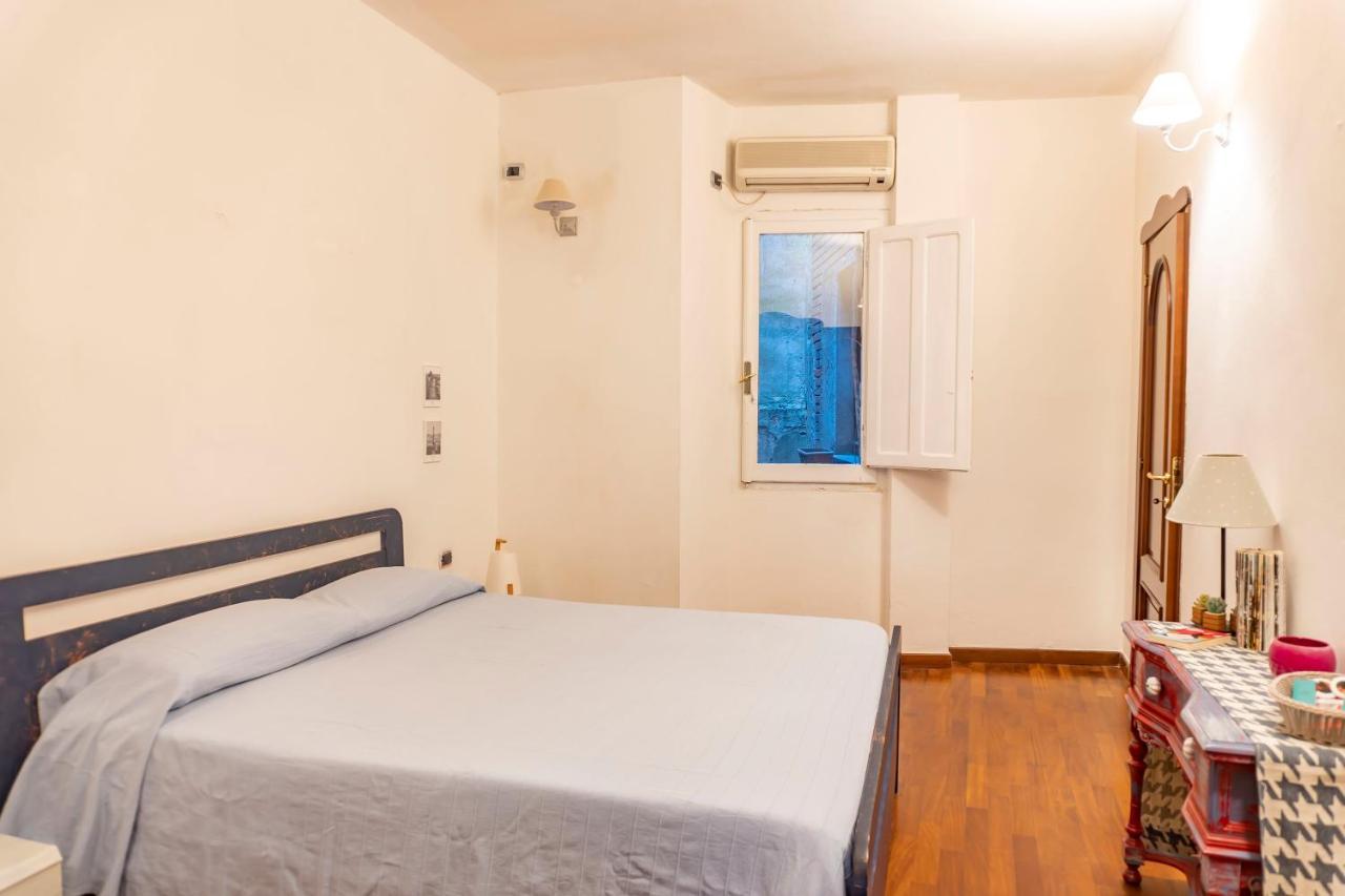 A 2 Passi Apartamento Iglesias Exterior foto