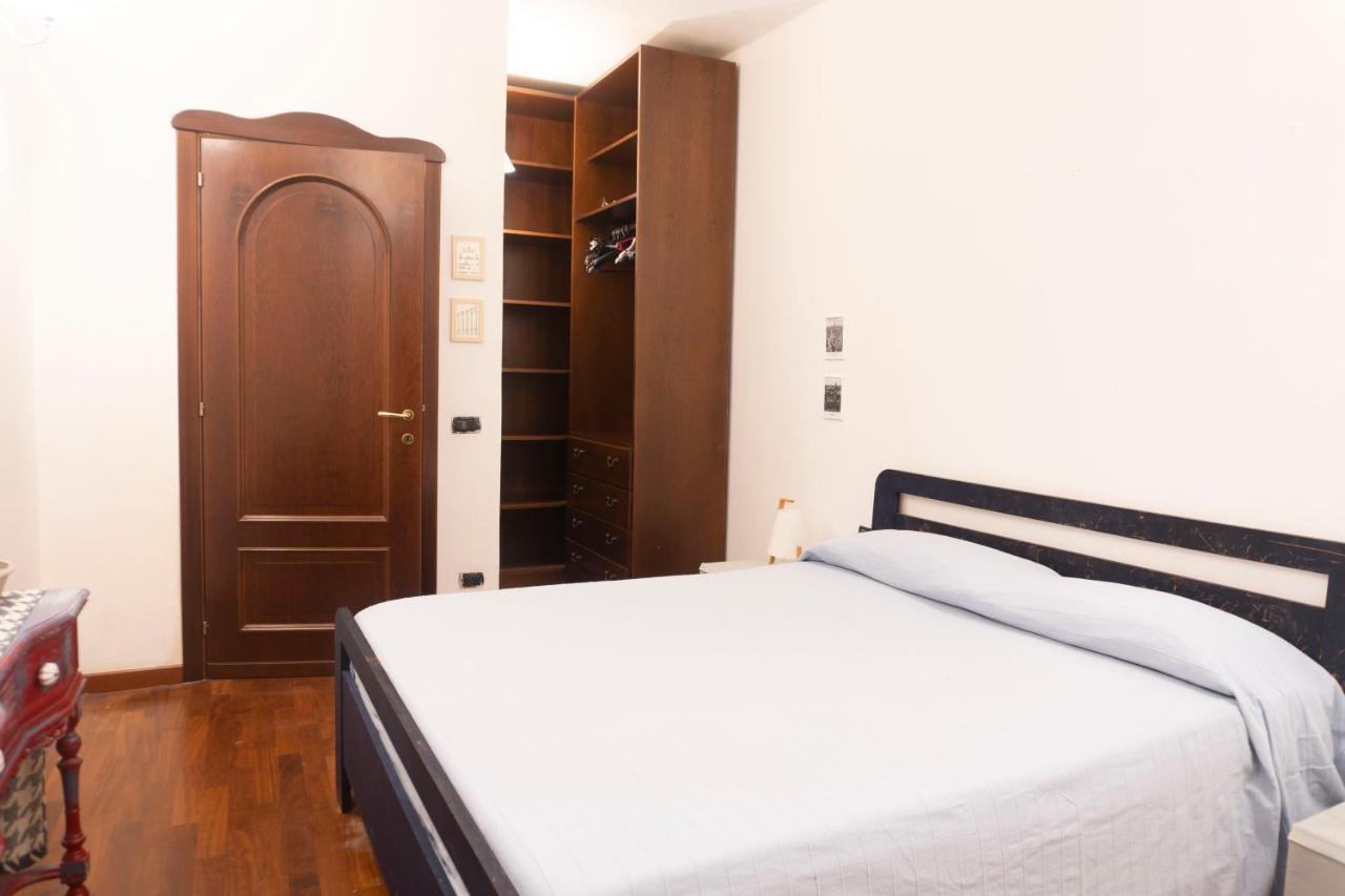 A 2 Passi Apartamento Iglesias Exterior foto